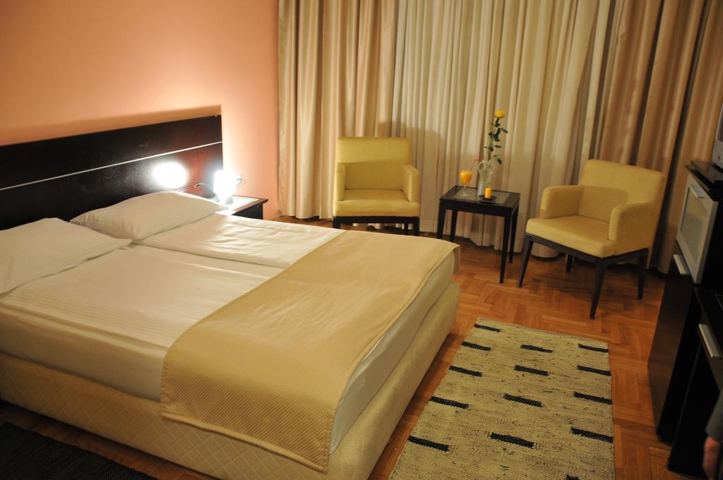 Beograd Hotel