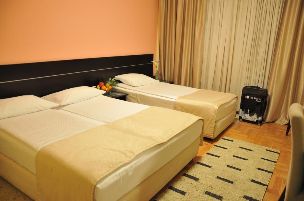Hotel Beograd Lukavica