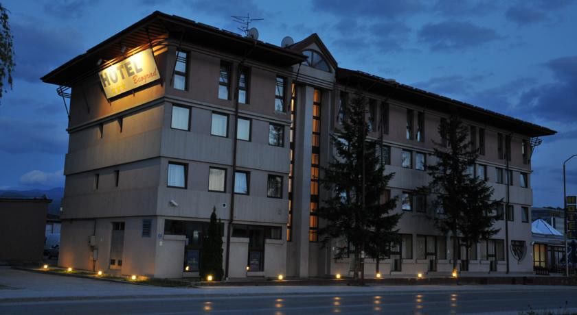 Beograd 3* Lukavica